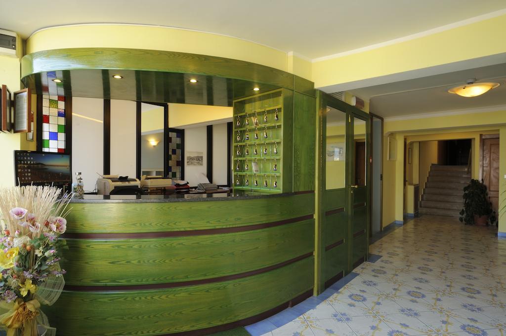 Hotel Delfino Laigueglia Zewnętrze zdjęcie