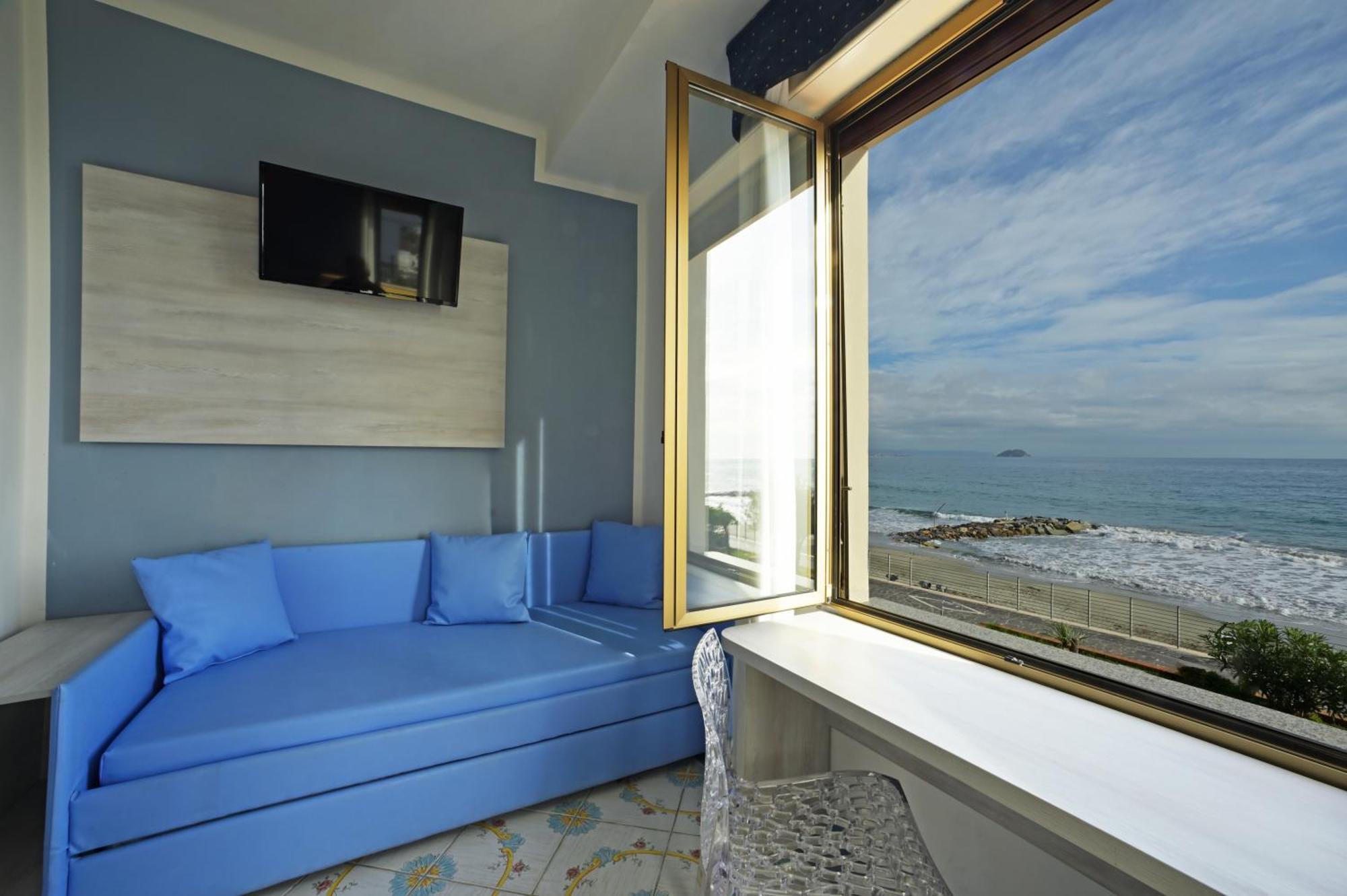 Hotel Delfino Laigueglia Zewnętrze zdjęcie