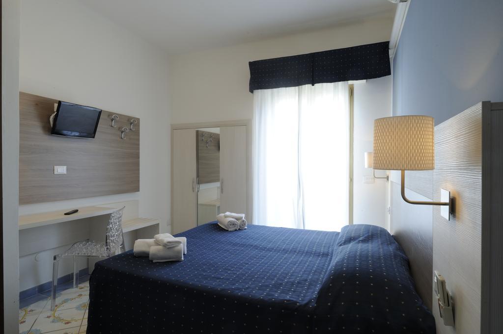 Hotel Delfino Laigueglia Zewnętrze zdjęcie