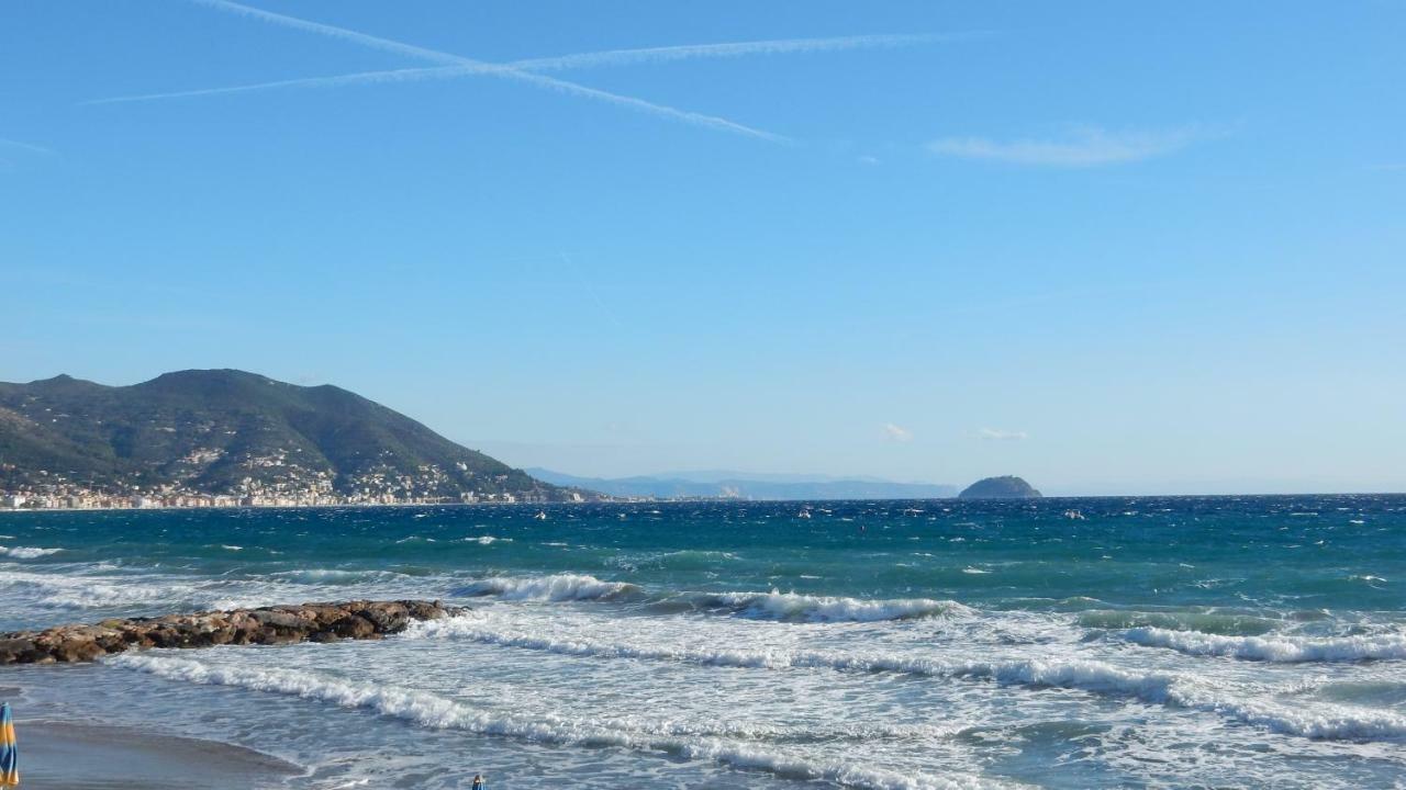 Hotel Delfino Laigueglia Zewnętrze zdjęcie